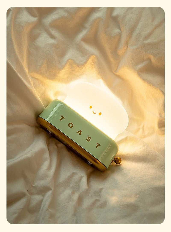 Bread Toast lamp - Yuathepanda